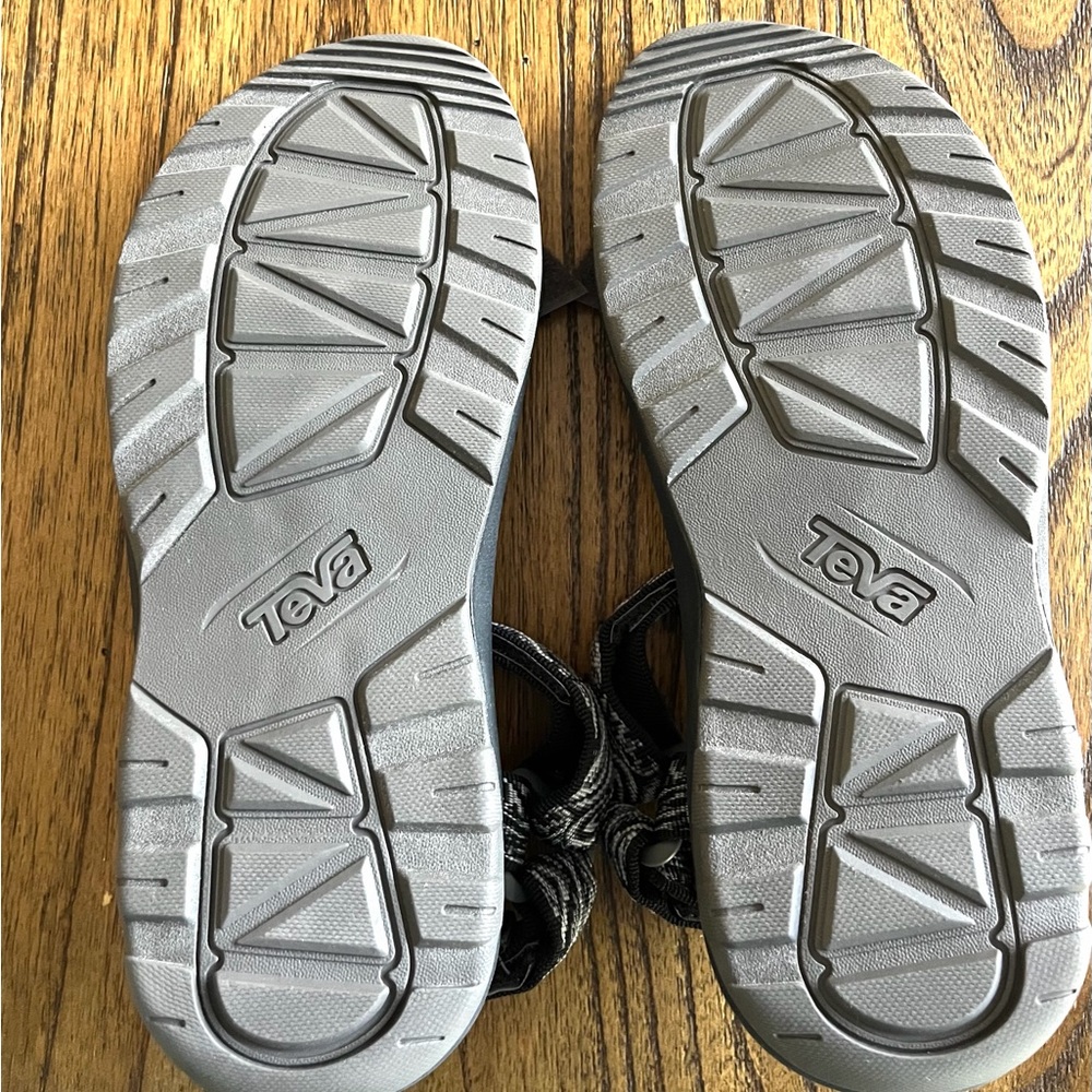 Teva Hurricane XLT 2 Sandal Item No. 1019390Y, Size: 6 - Picture 3 of 4